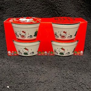 Hello Kitty Christmas Ramekins